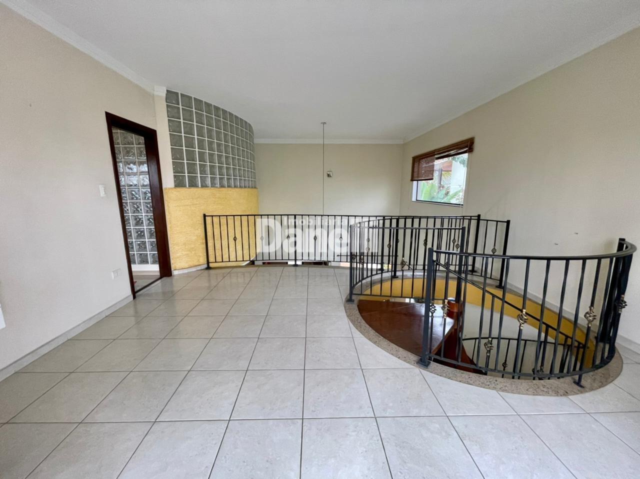 Casa em Condomínio à venda no Condomínio Taubaté Village: 