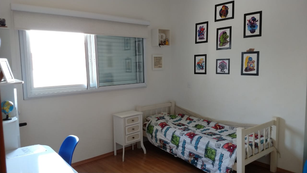 Casa em Condomínio para aluguel no Caminho Novo: 