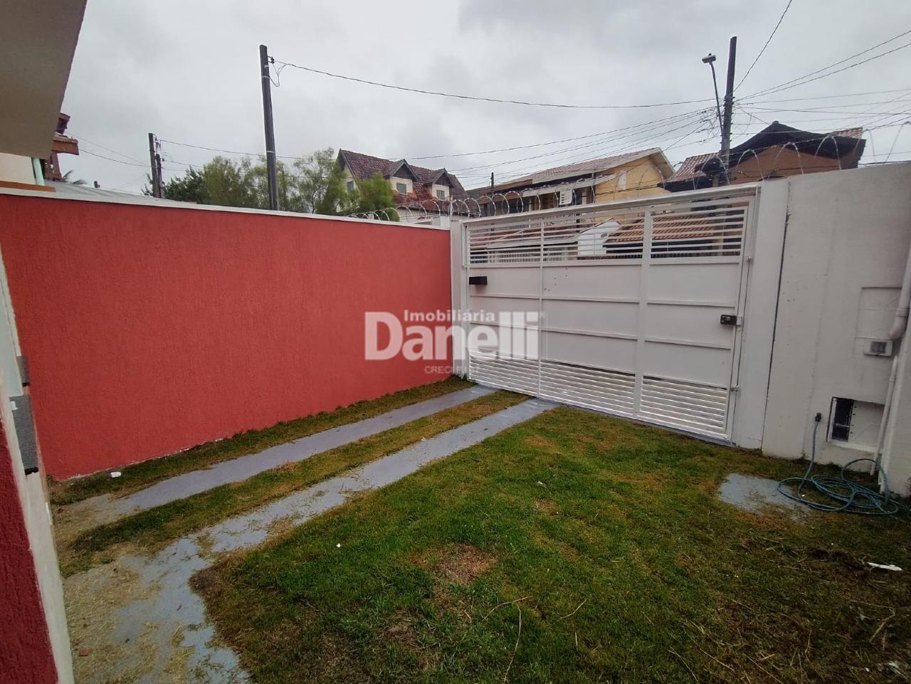 Casa para aluguel no Esplanada Santa Terezinha: 