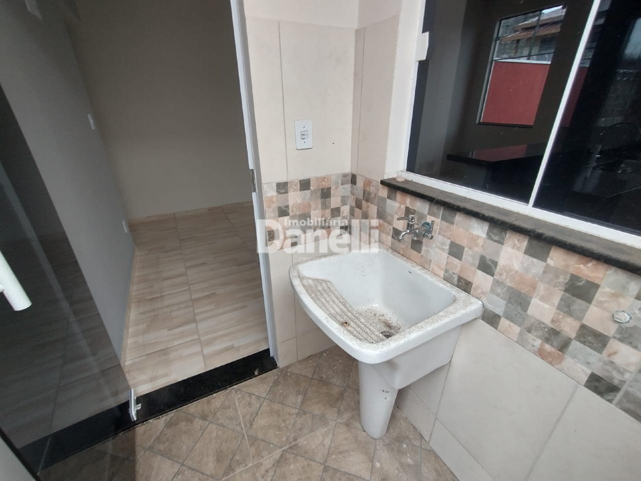 Casa para aluguel no Esplanada Santa Terezinha: 