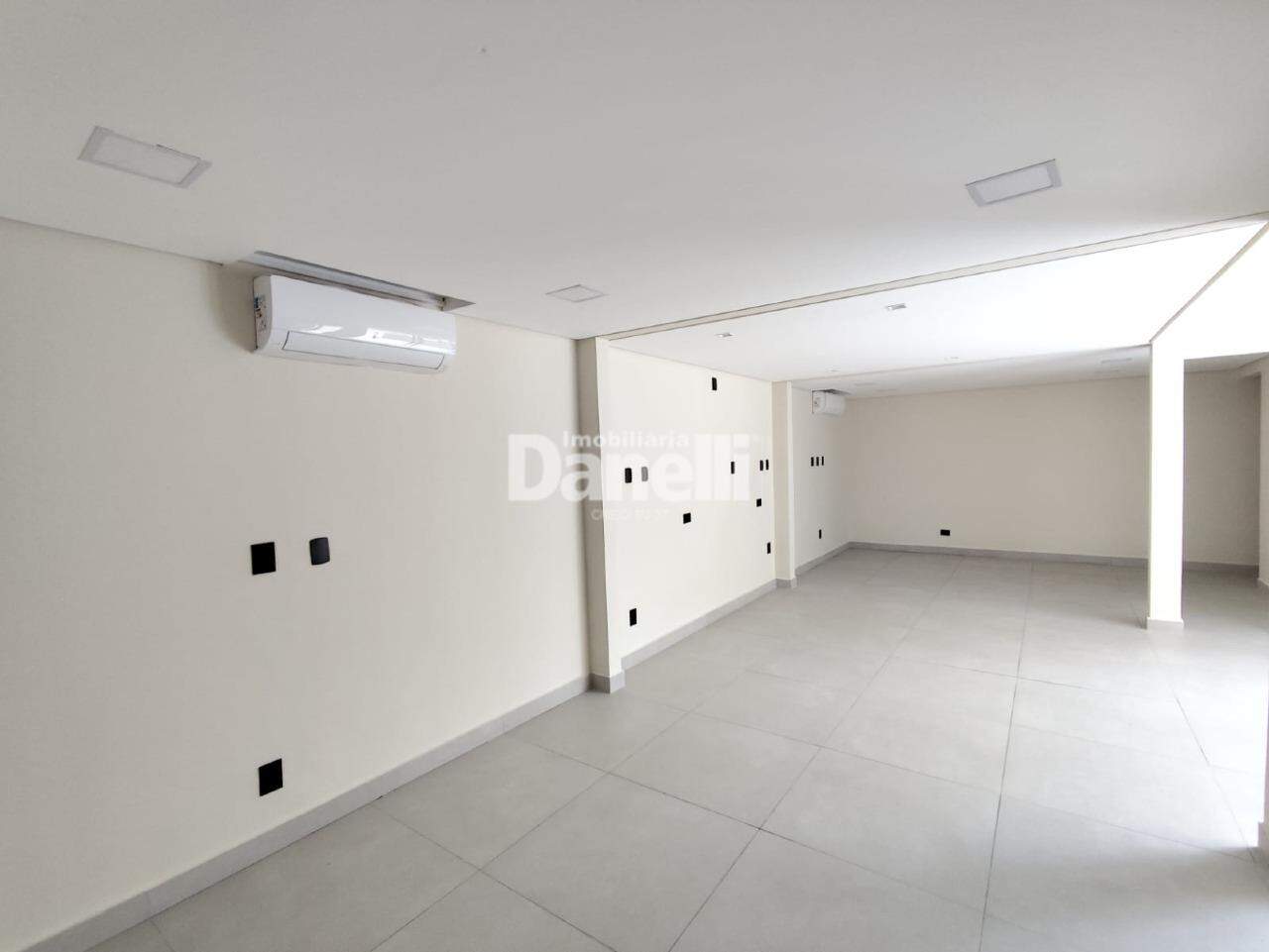 Casa para aluguel no Centro: 