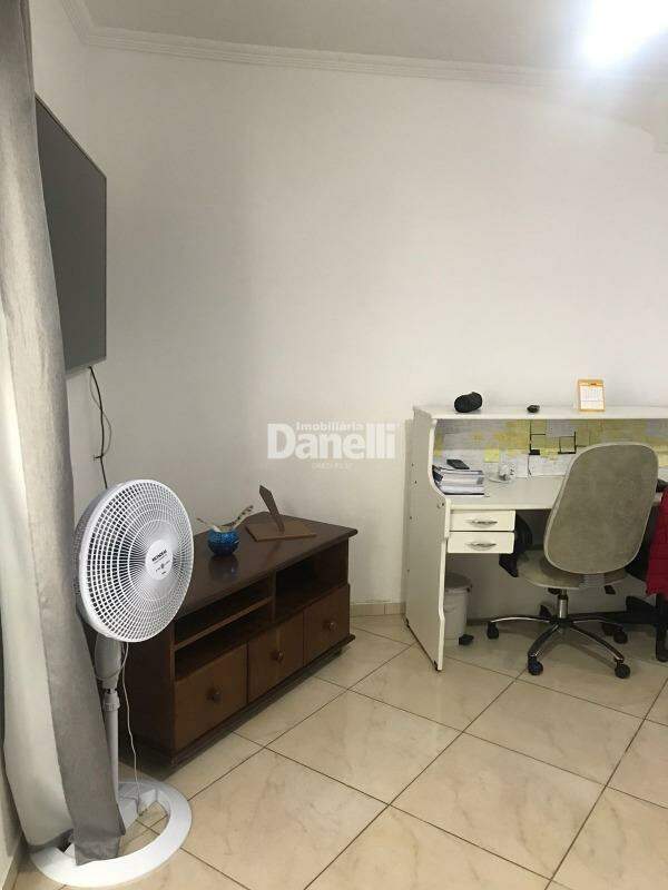 Casa à venda no Jardim das Nações: 