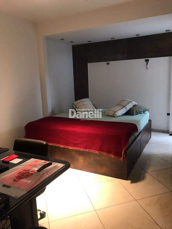Casa à venda no Jardim das Nações: 