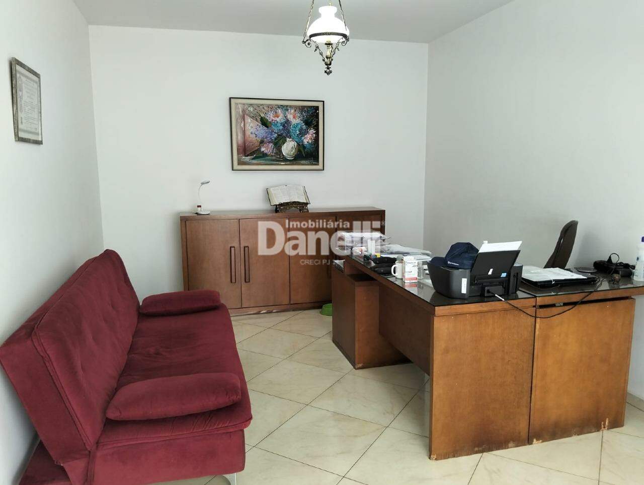 Casa à venda no Jardim das Nações: 