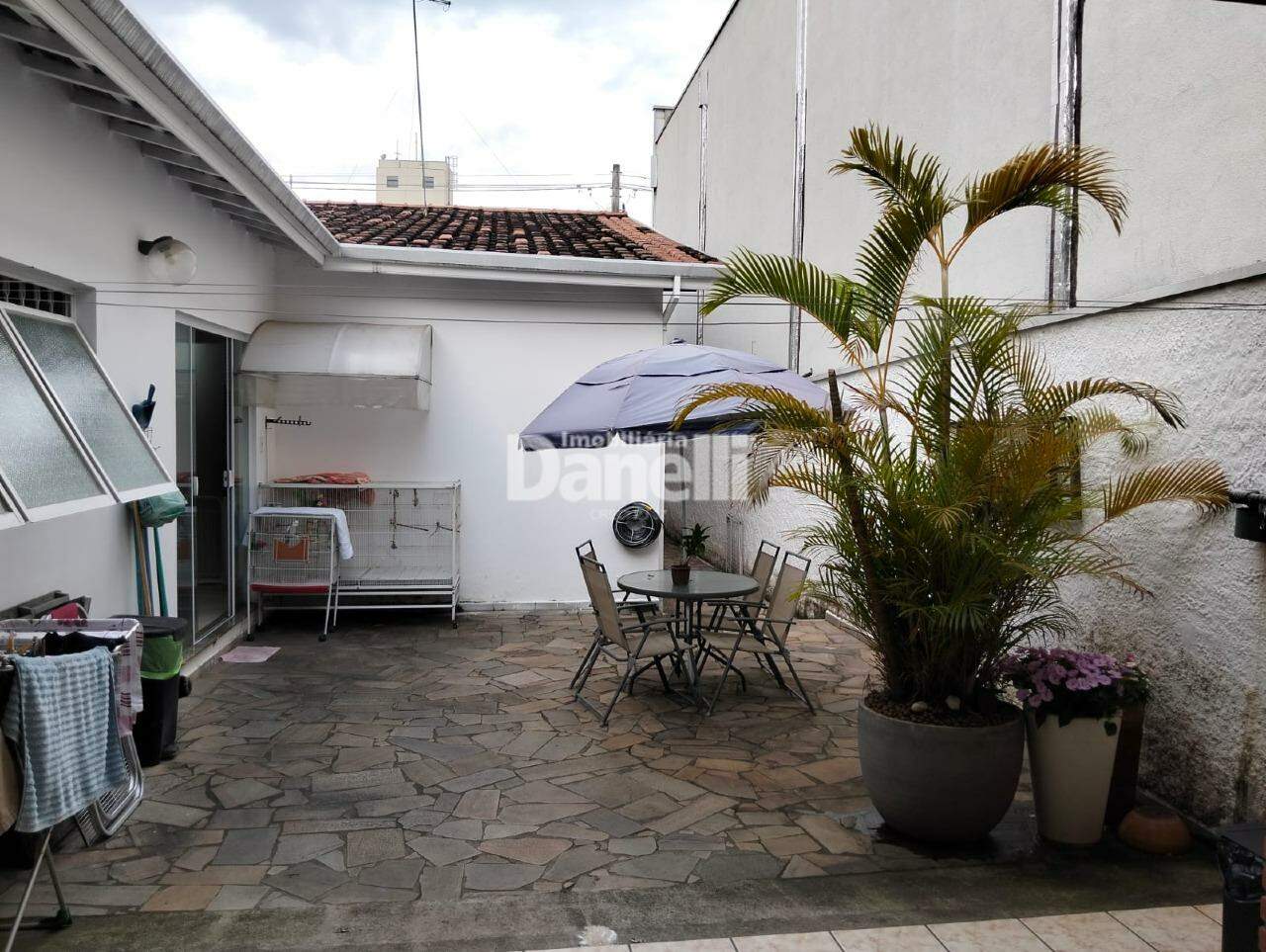 Casa à venda no Jardim das Nações: 