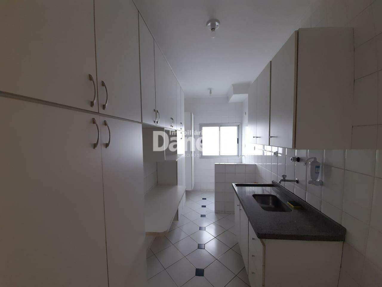 Apartamento à venda no Jardim Santa Clara: 