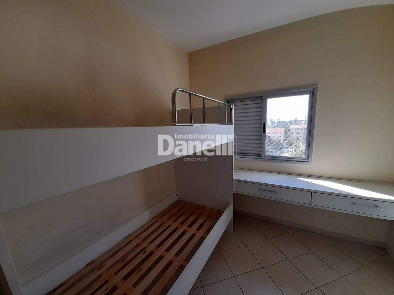 Apartamento à venda no Jardim Santa Clara: 