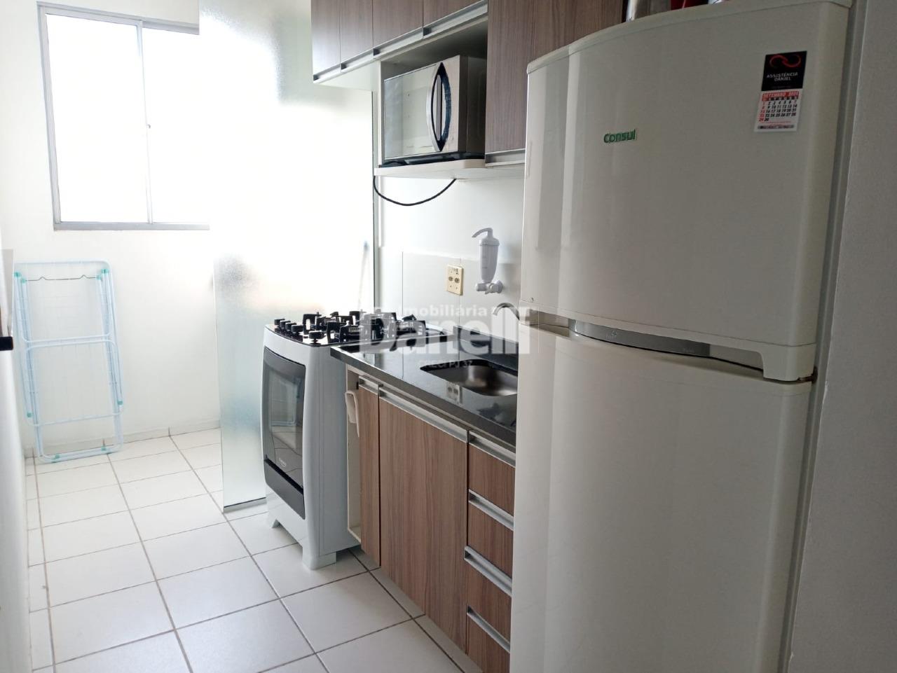 Apartamento para aluguel no Estiva: 
