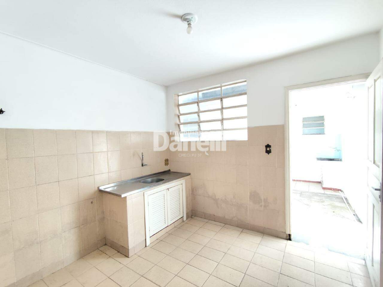 Casa para aluguel no Jardim Mansur: 