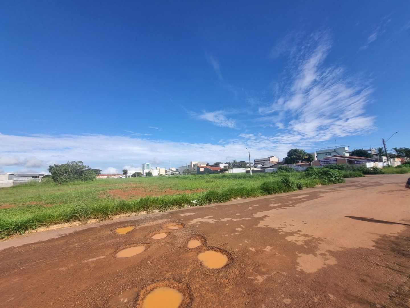Terreno à venda no Parque Esplanada III: 