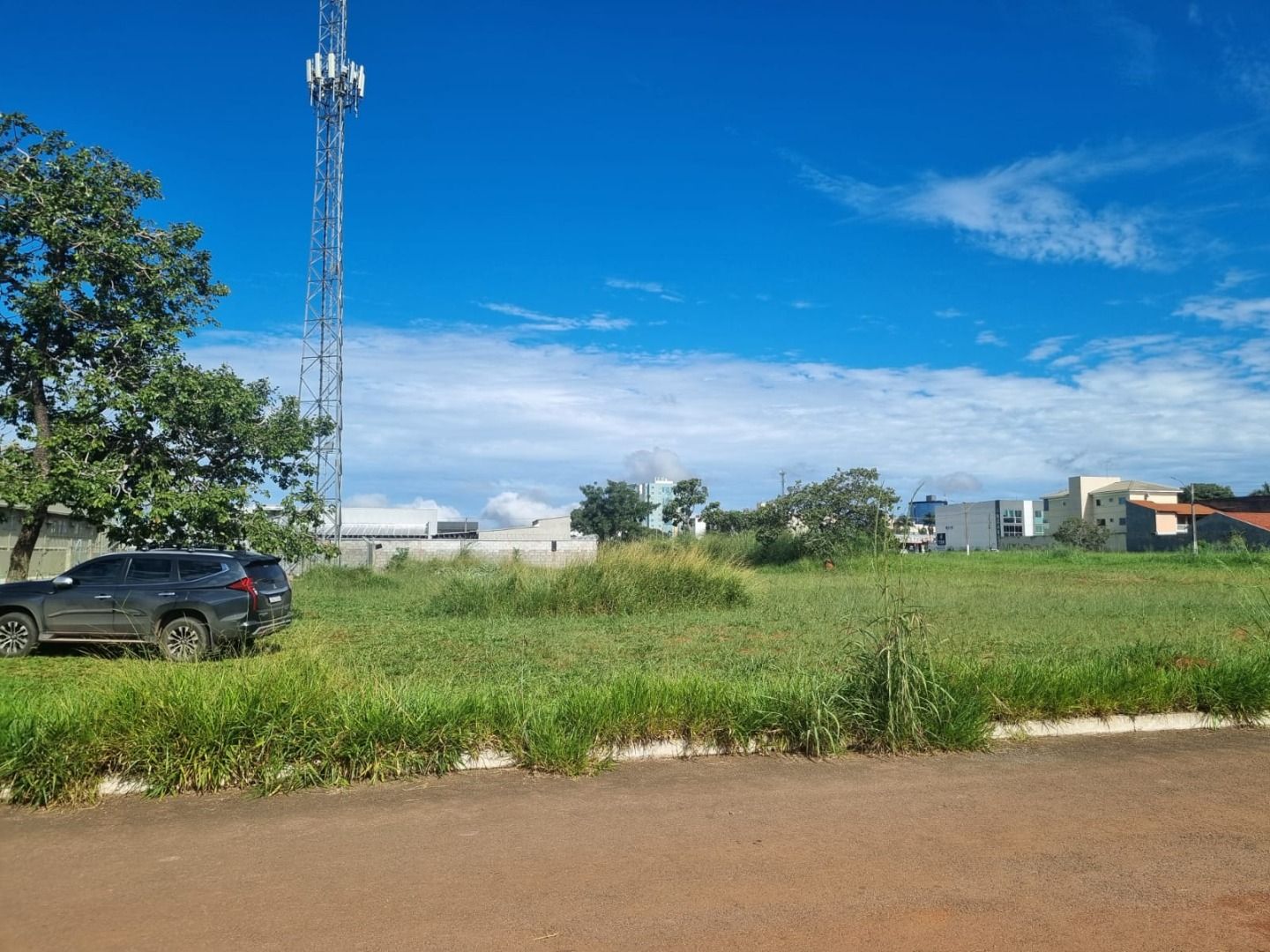 Terreno à venda no Parque Esplanada III: 