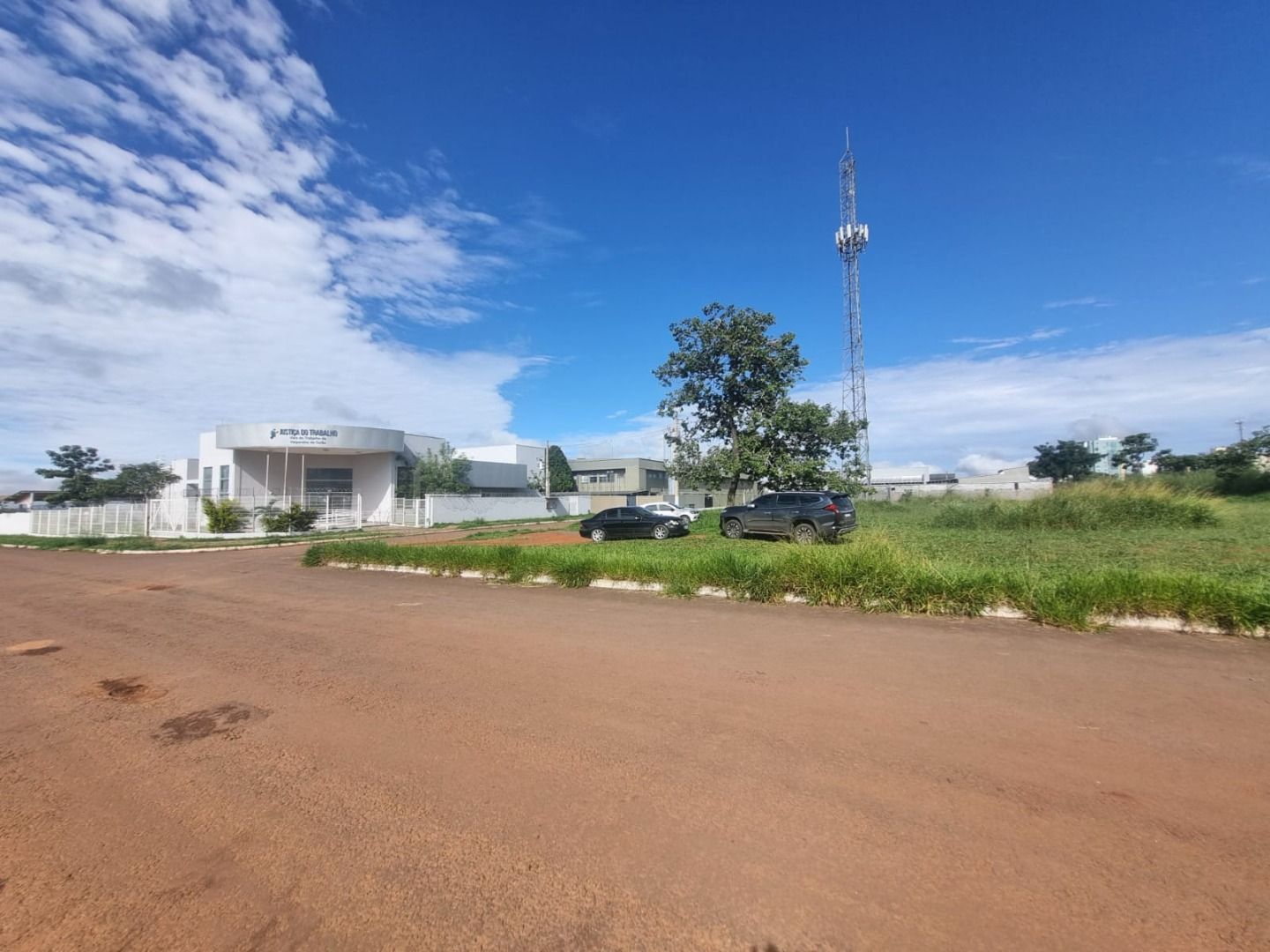 Terreno à venda no Parque Esplanada III: 