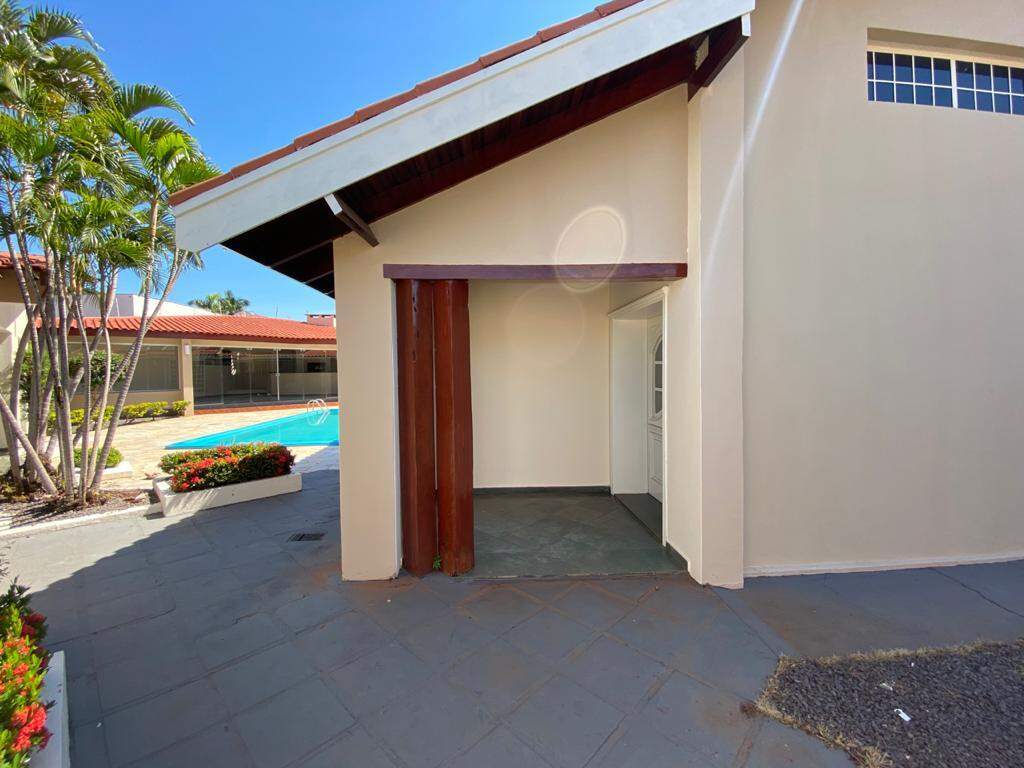 Casa à venda no Santos Dumont: 