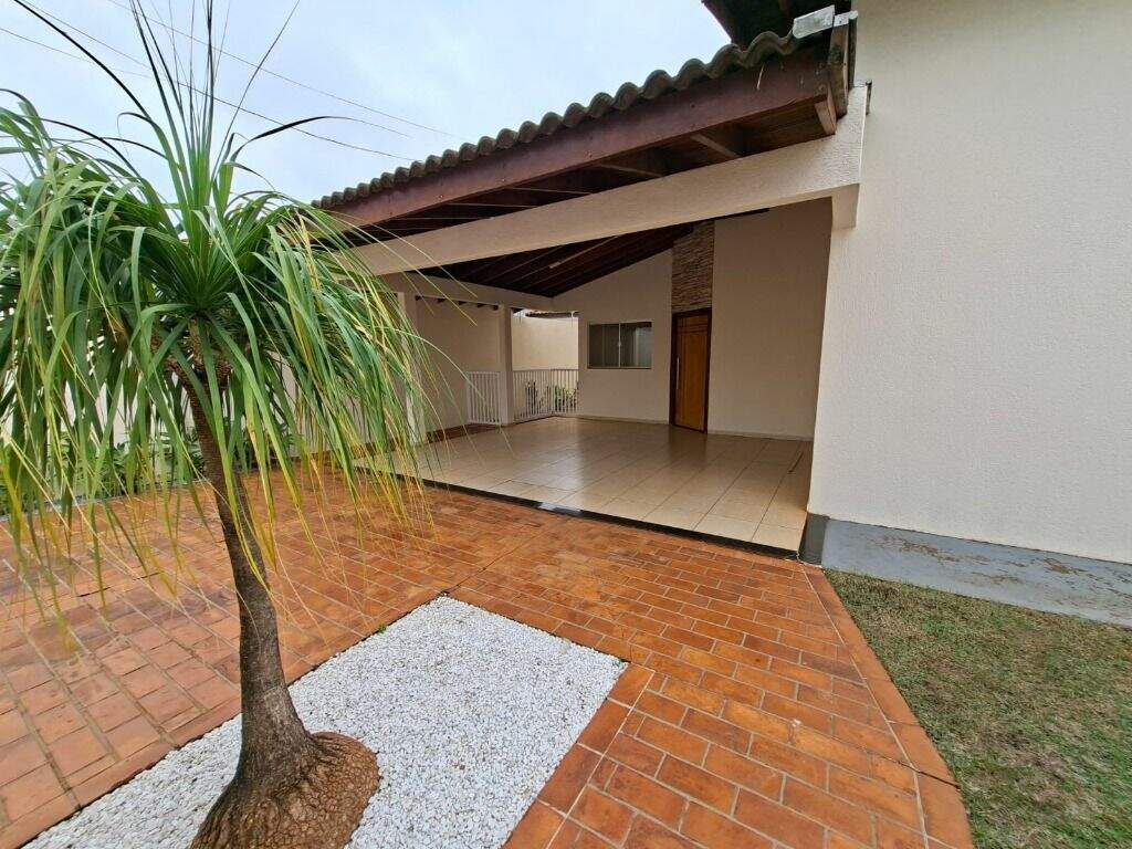 Casa à venda no Ipê: 