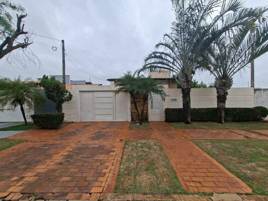 Casa à venda no Ipê: 