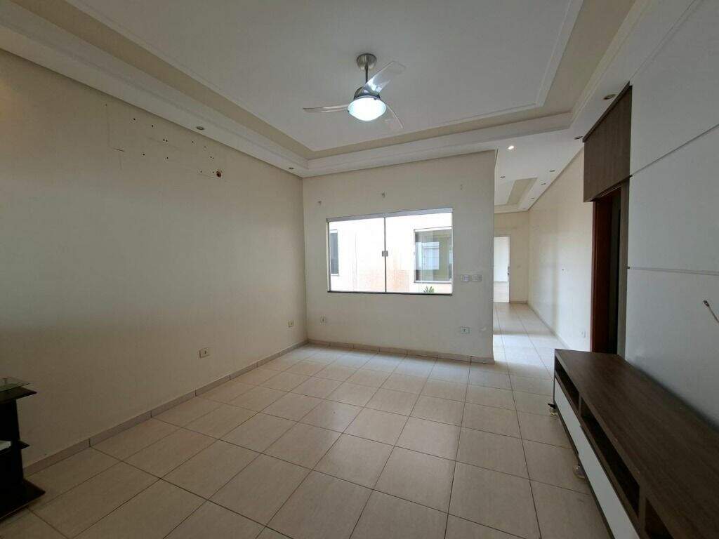 Casa à venda no Ipê: 