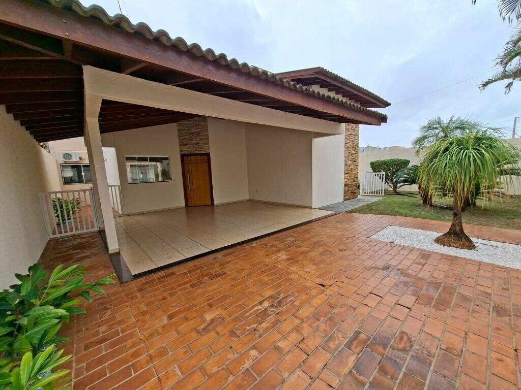 Casa à venda no Ipê: 