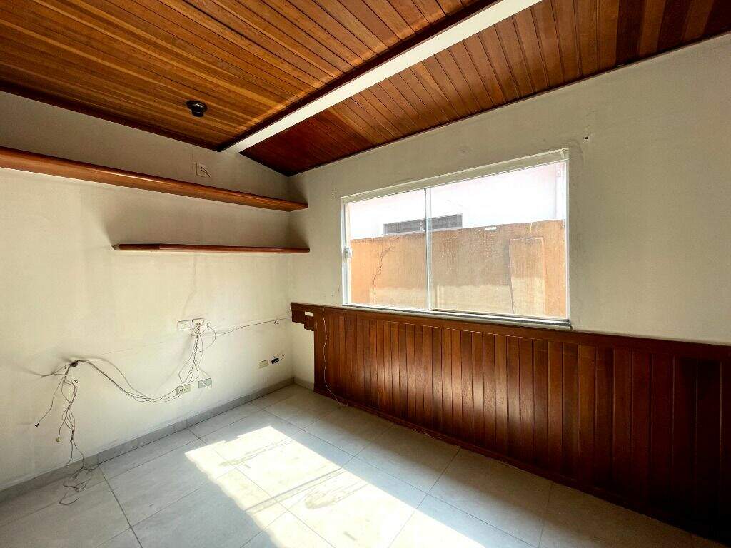 Casa à venda no Centro: 