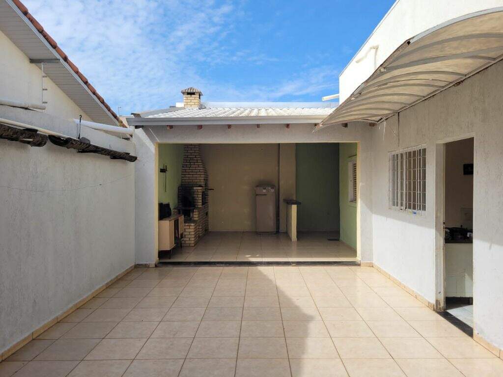 Casa à venda no Jardim Paranapunga: 