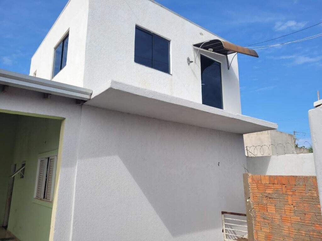Casa à venda no Jardim Paranapunga: 