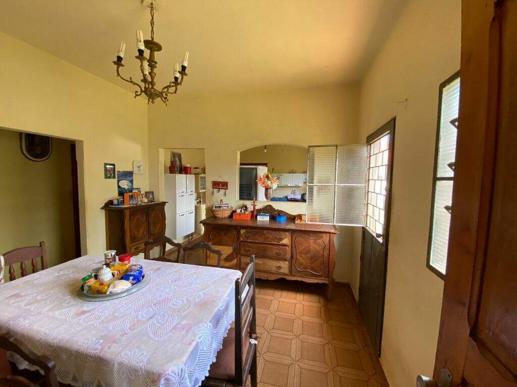Casa à venda no Santos Dumont: 