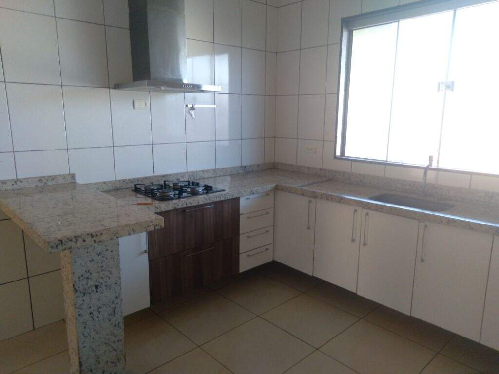 Casa para aluguel no Vila Terezinha: 