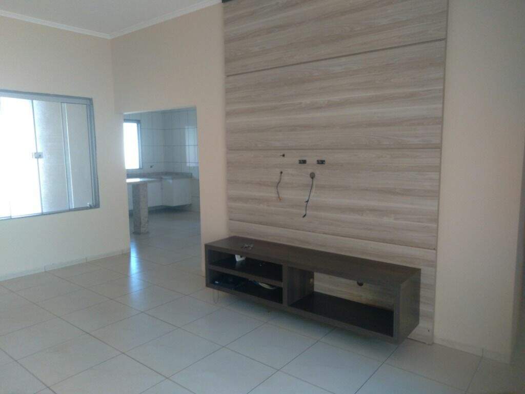 Casa para aluguel no Vila Terezinha: 