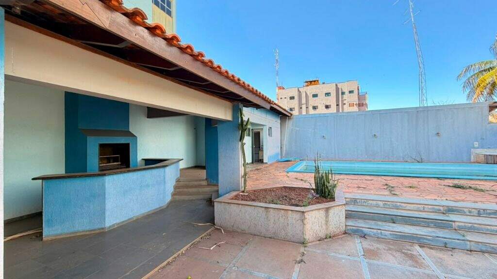 Casa para aluguel no Centro: 