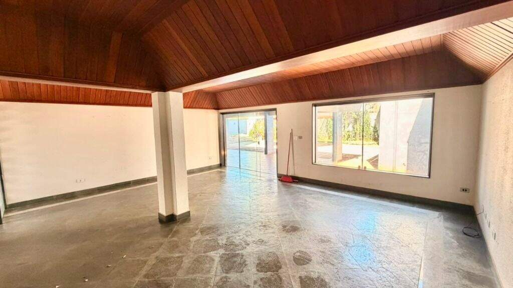 Casa para aluguel no Centro: 