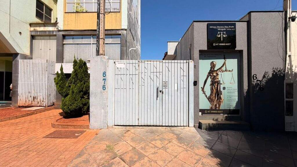 Casa para aluguel no Centro: 