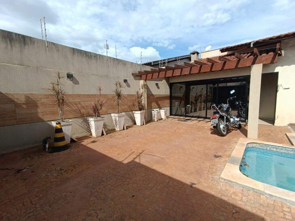 Casa à venda no Jardim Alvorada: 