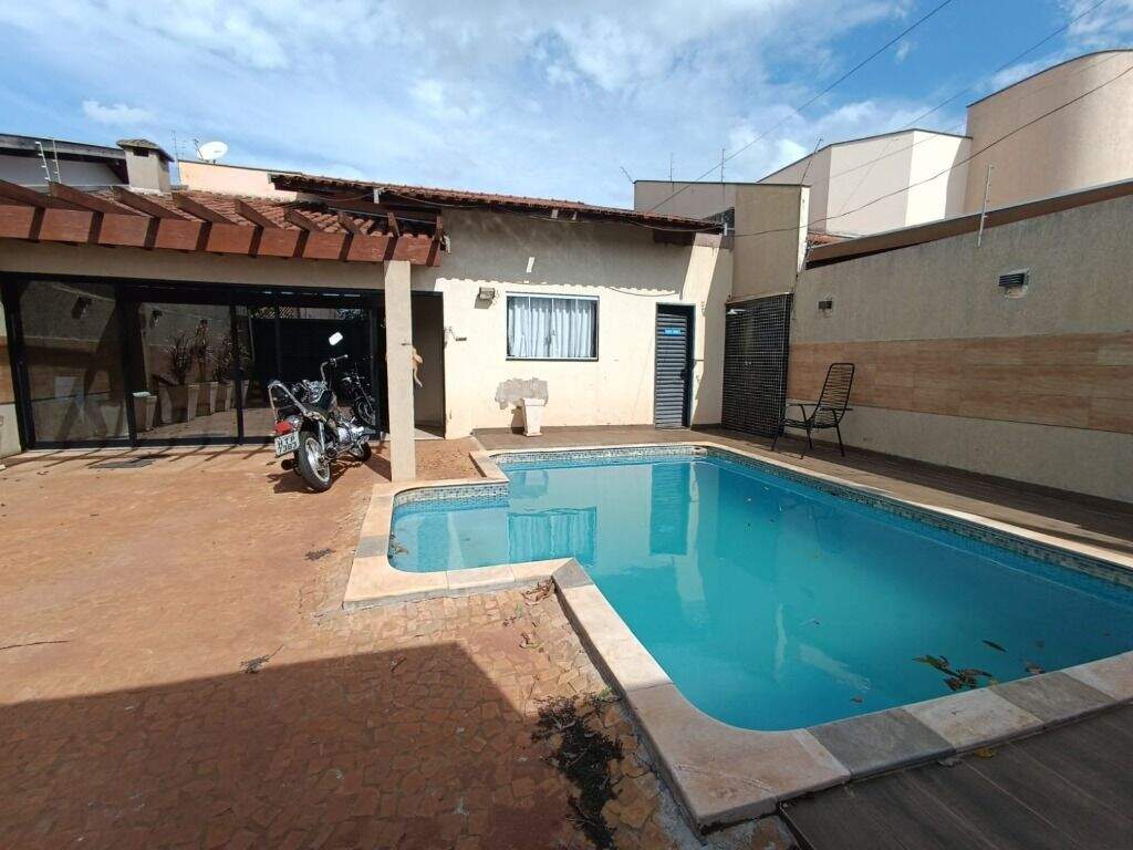 Casa à venda no Jardim Alvorada: 