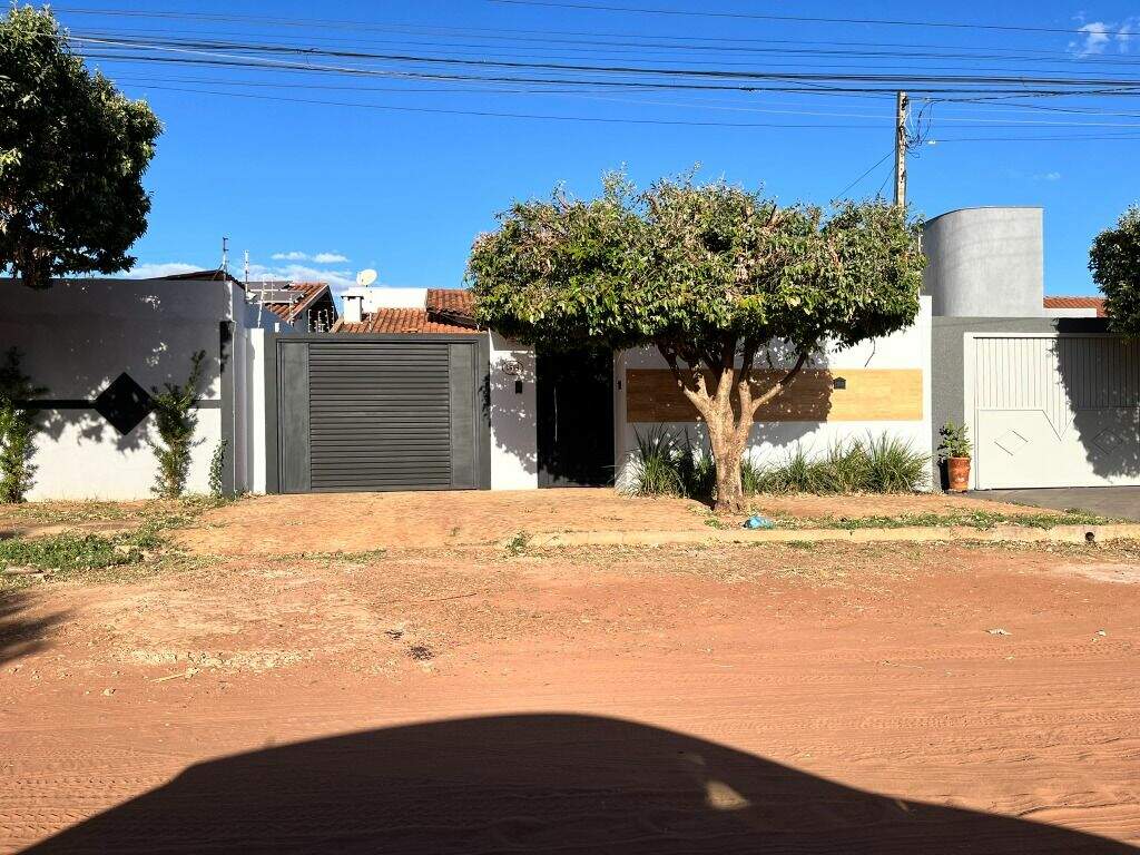 Casa à venda no Jardim Alvorada: 