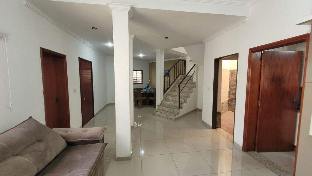 Casa à venda no Centro: 