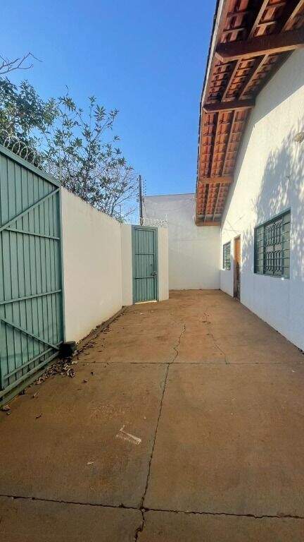 Casa à venda no Ipê: 