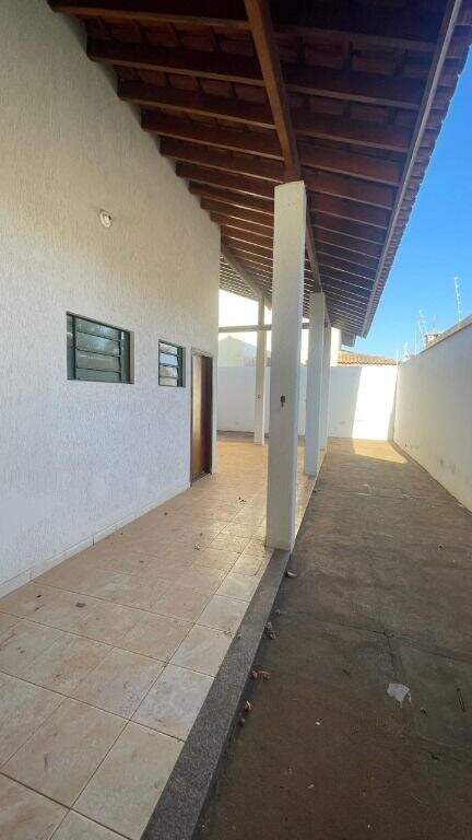Casa à venda no Ipê: 