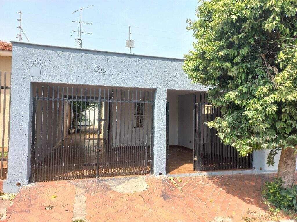 Casa para aluguel no Jardim Cangalha: 