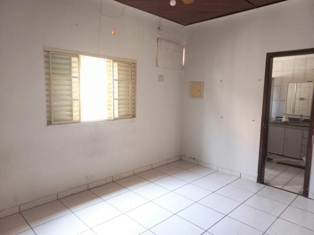 Casa para aluguel no Jardim Cangalha: 