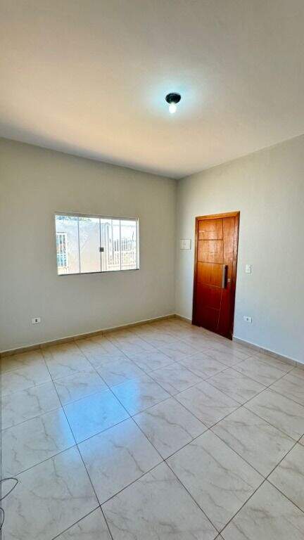 Casa para aluguel no Jardim das Oliveiras: 