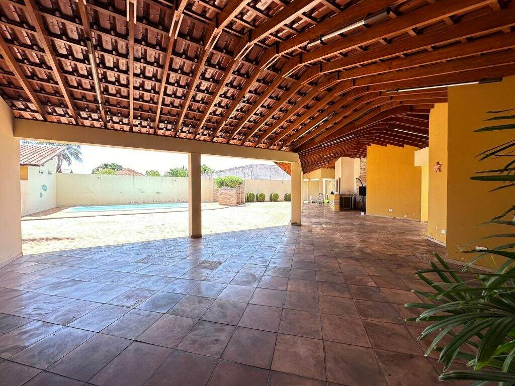 Casa à venda no Centro: 