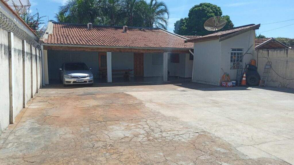 Casa à venda no Santos Dumont: 