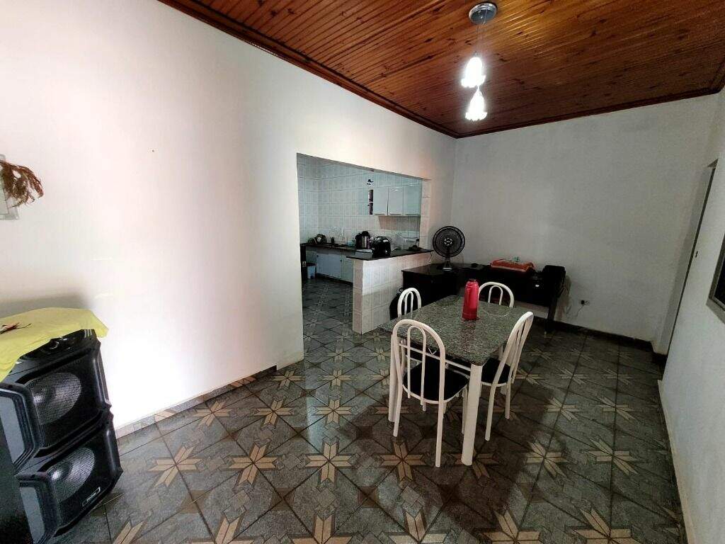 Casa à venda no Santos Dumont: 