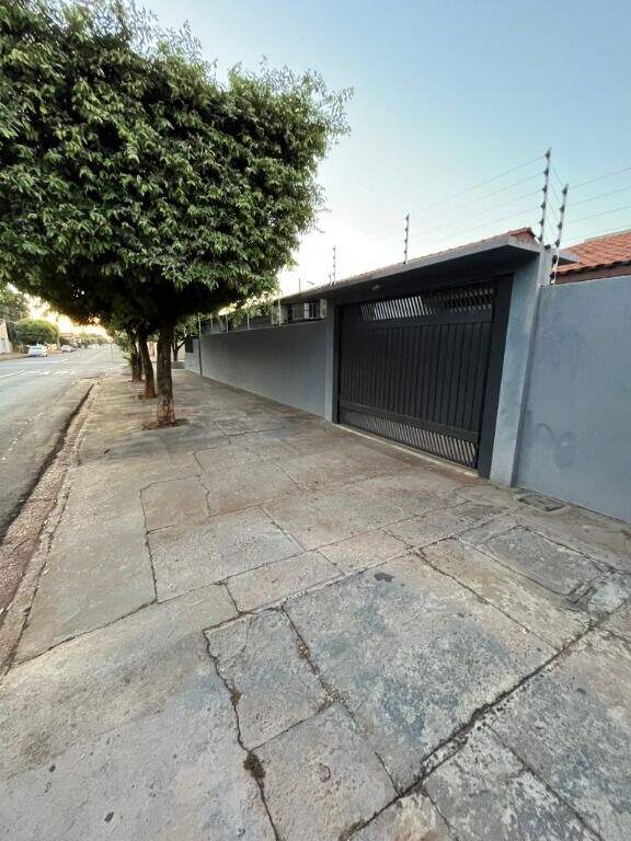 Casa à venda no São Jorge: 