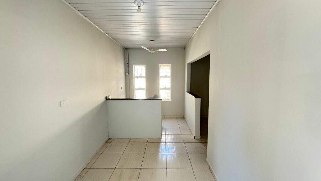 Casa para aluguel no Centro: 