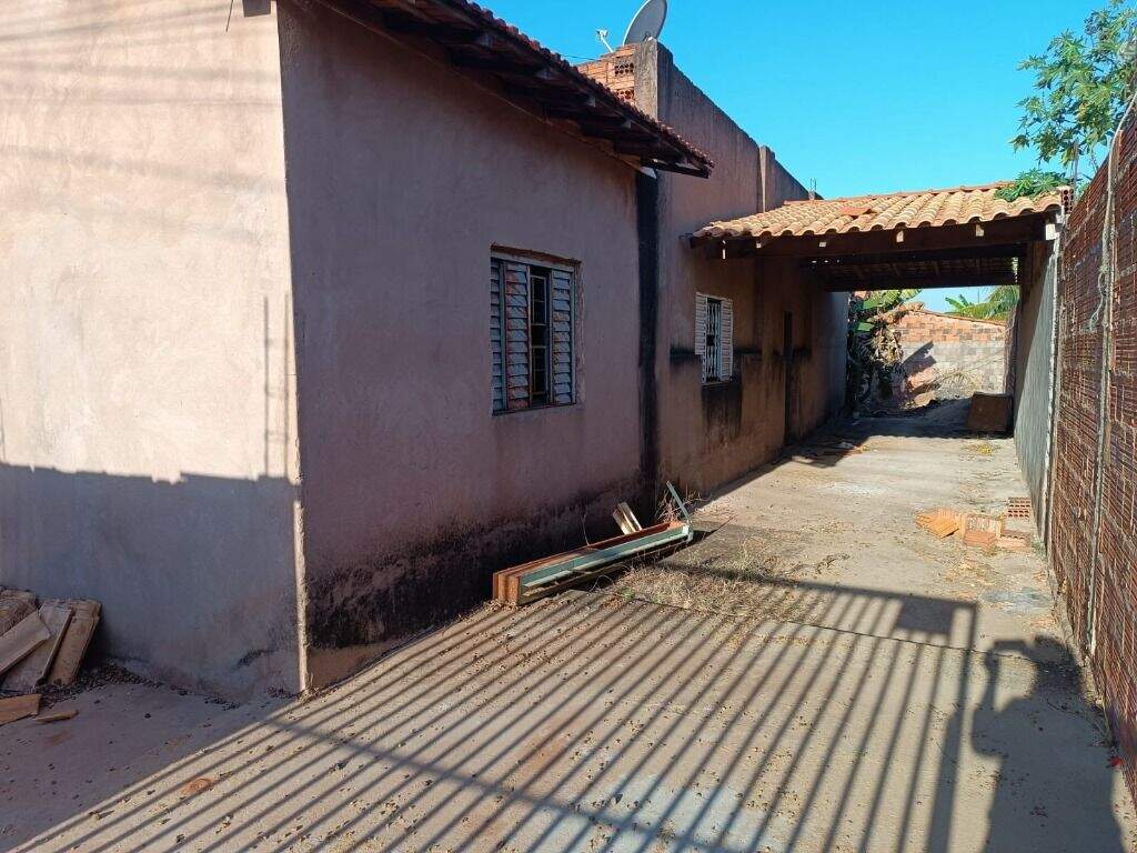 Casa à venda no Carioca: 