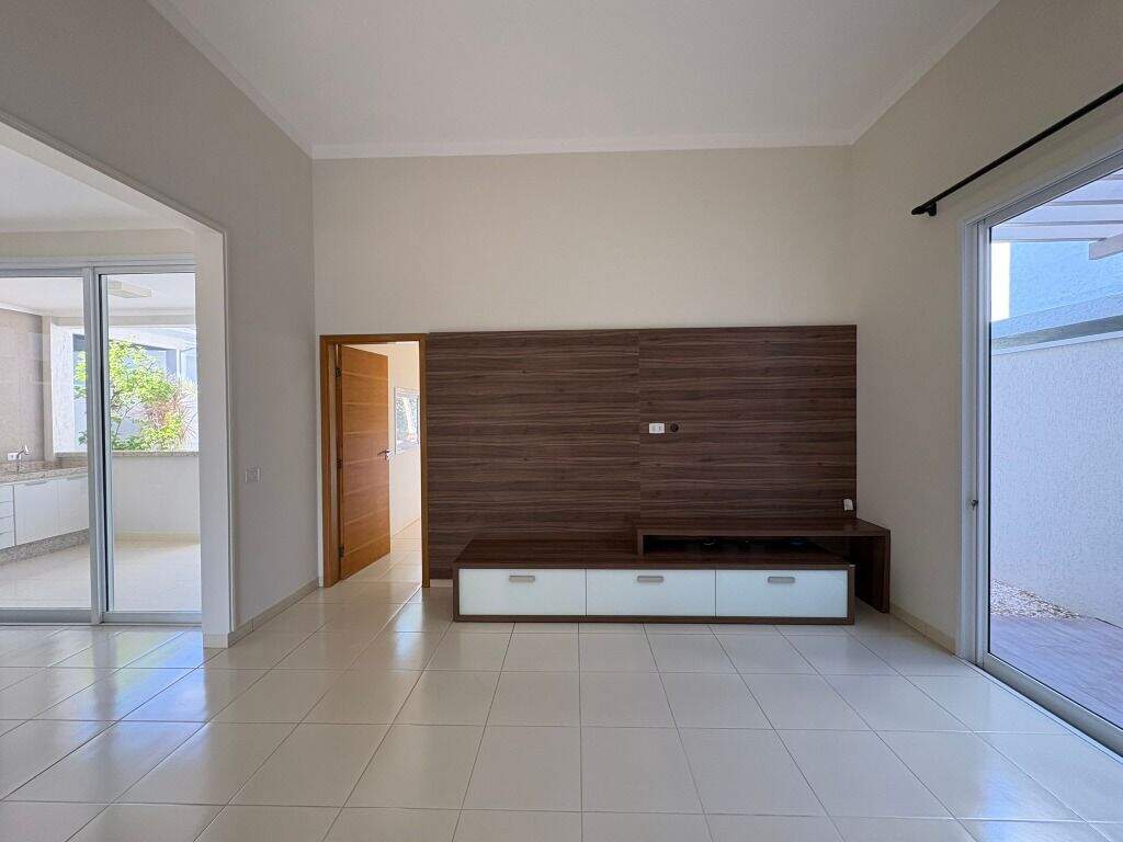 Casa à venda no Parque das Mangueiras: 