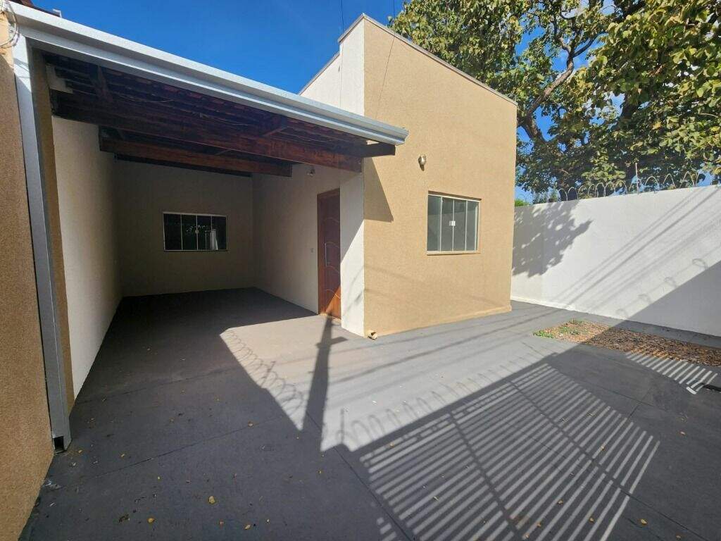 Casa para aluguel no Jardim das Oliveiras: 