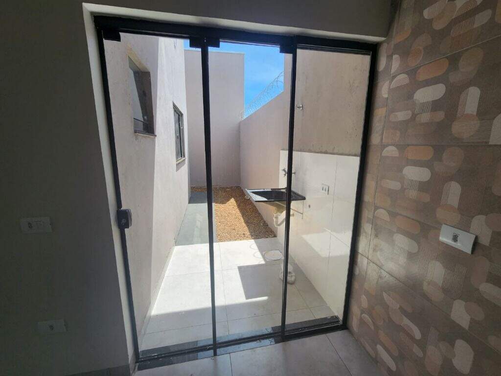 Casa à venda no Jardim dos Ipês V: 
