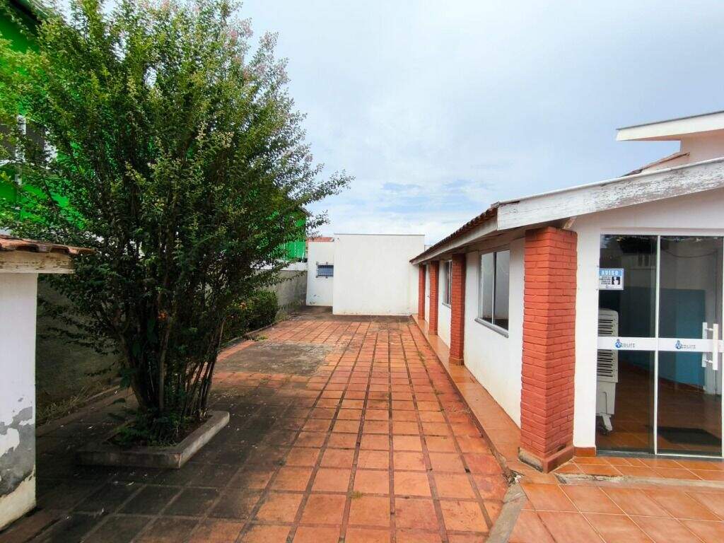 Casa à venda no Centro: 