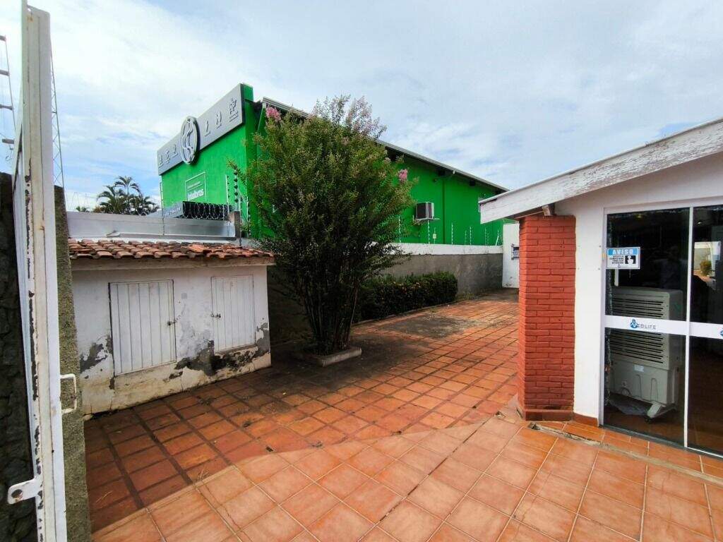 Casa à venda no Centro: 